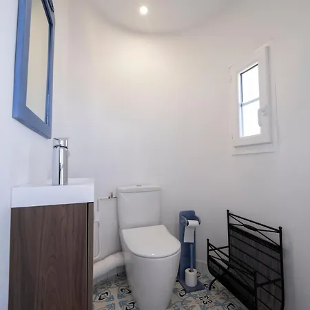 Petite Anita - Centre - Parking Prive